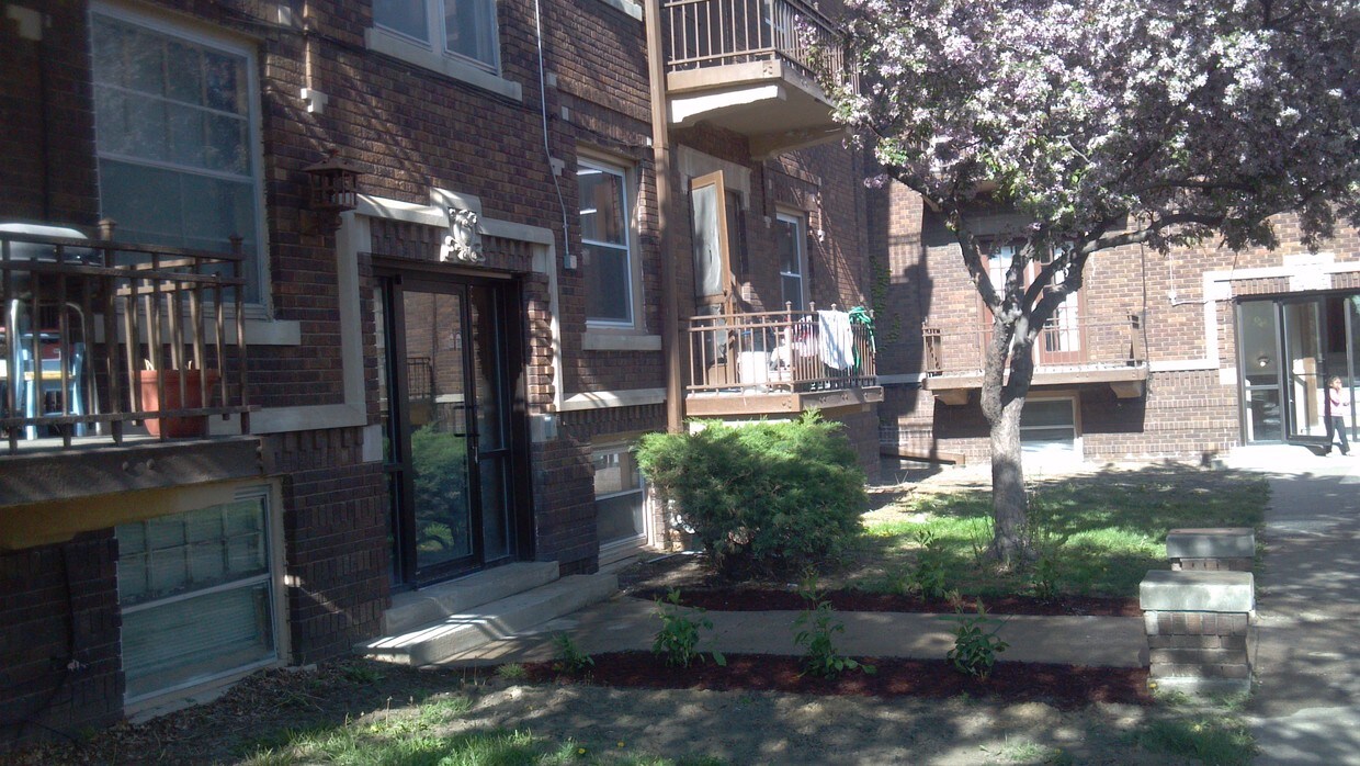 2922 Jackson St Unit #12, Omaha, NE 68105 2922 Jackson St Omaha