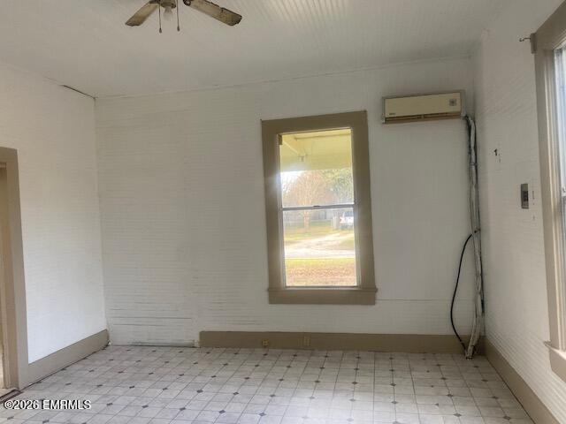 Building Photo - 134 Estelle Ave