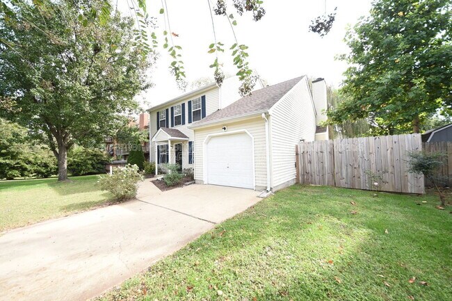 Foto del edificio - 1549 River Creek Crescent