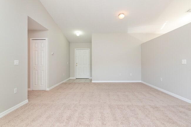 Building Photo - Beautiful 3bed/2bath home FOR RENT in Poin...
