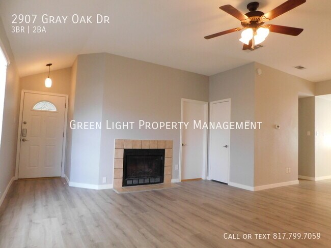 Foto del edificio - 2907 Gray Oak Dr