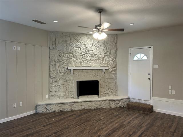 Building Photo - 8623 Triton Ln