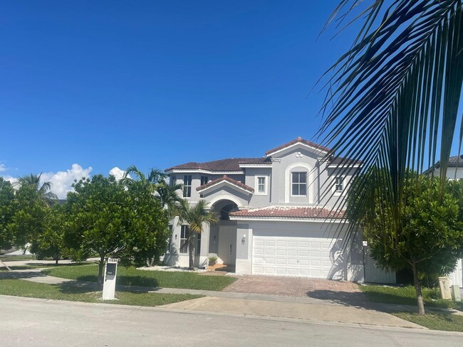 Building Photo - 11047 SW 243rd Ln