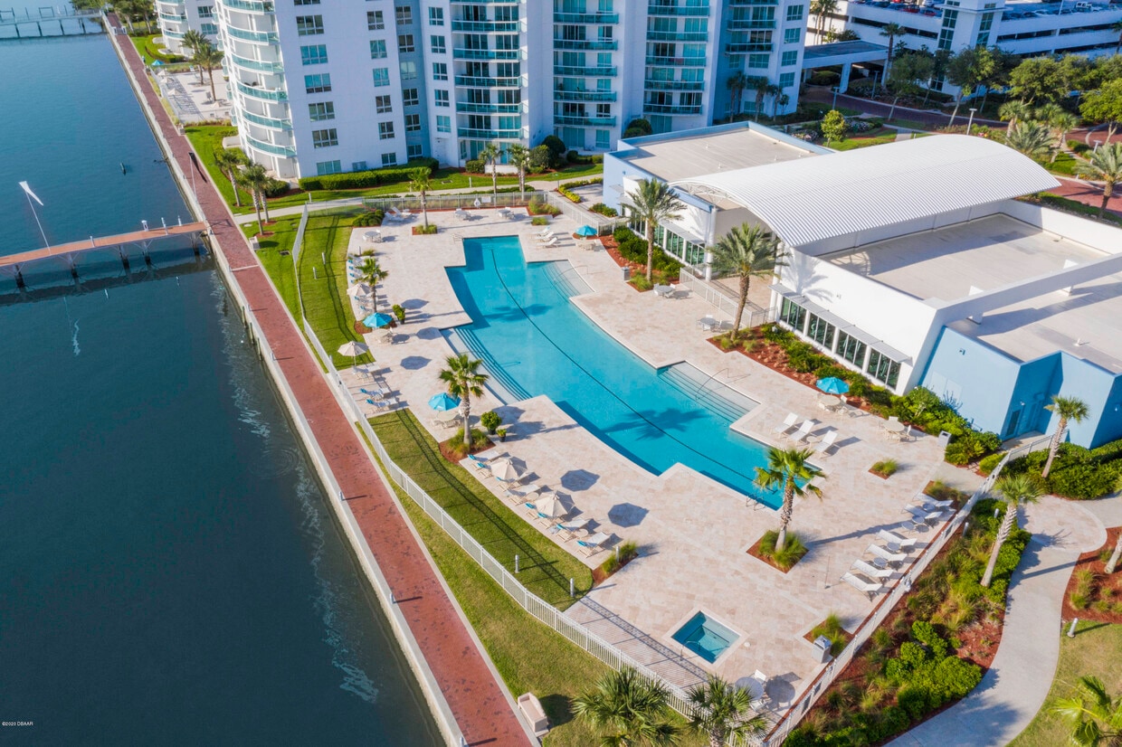 241 Riverside Dr Unit 1401, Holly Hill, FL 32117 Condo for Rent in