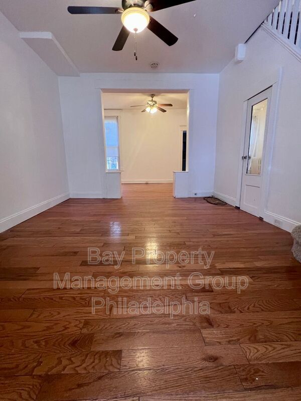 Foto del edificio - 3253 N Dover St