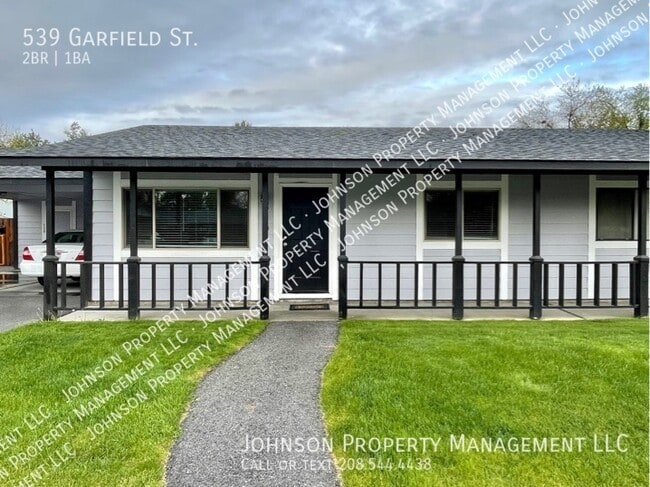 Building Photo - 539 Garfield St