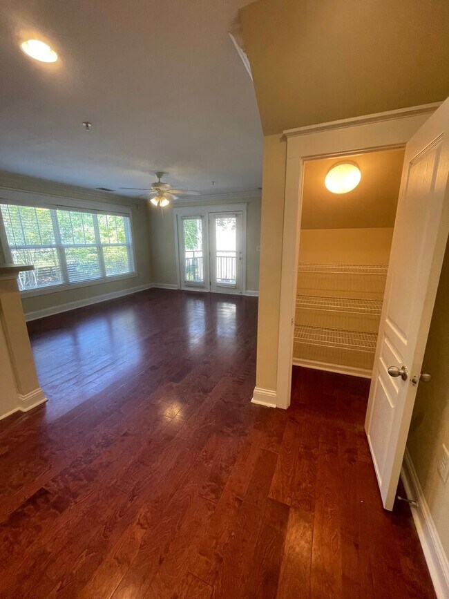 Foto del edificio - 02-206 Arkhipenko