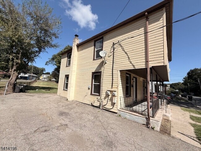 Foto del edificio - 17 Stoll St