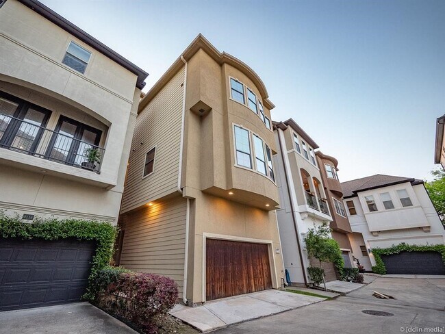 Foto del edificio - 4118 Bonner View Ln