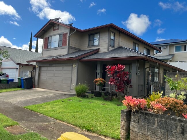 View of (right) side of Home - 95-2052 Puukaa St
