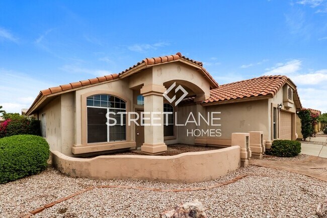 Building Photo - Charming 4 Bedroom in Phoenix!