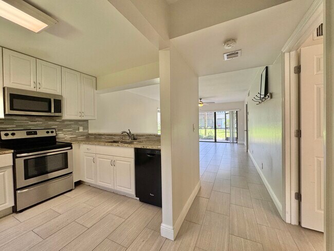 Foto del edificio - 159 NW 70th St