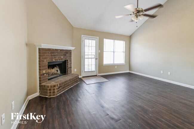 Building Photo - 4458 Willow Springs Cove