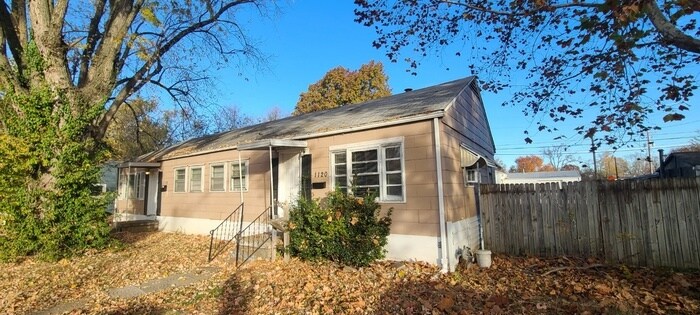 Primary Photo - 1120 Negley Ave