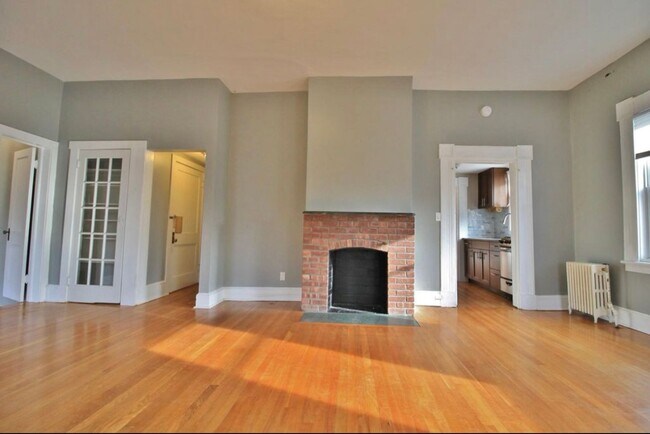 Foto del edificio - 295-303.5-3035 Albany Ave