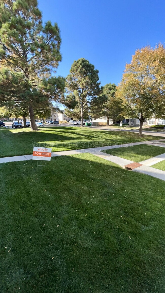 Foto del edificio - 14324 E Hawaii Cir