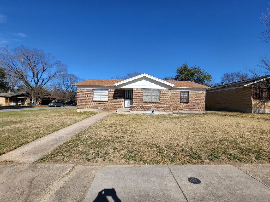 Primary Photo - 9403 Fairhope Ave