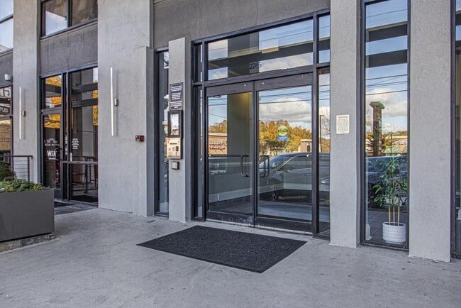 Foto del edificio - 2285 Peachtree Rd NE