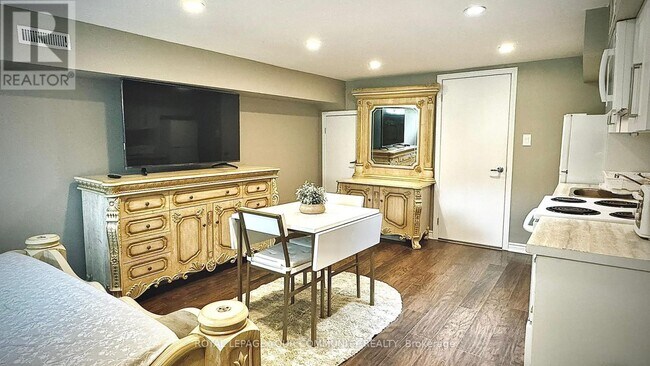 Photo du bâtiment - 253 Alsace Rd