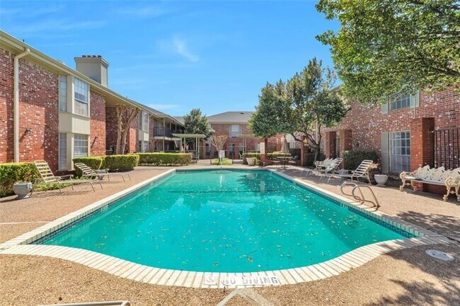 Building Photo - 7920 Rockwood Ln