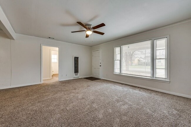 Photo - 4309 Martha Ln House