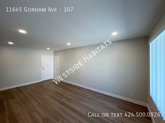 Building Photo - 11645 Gorham   - Gorgeous, fully renovated...