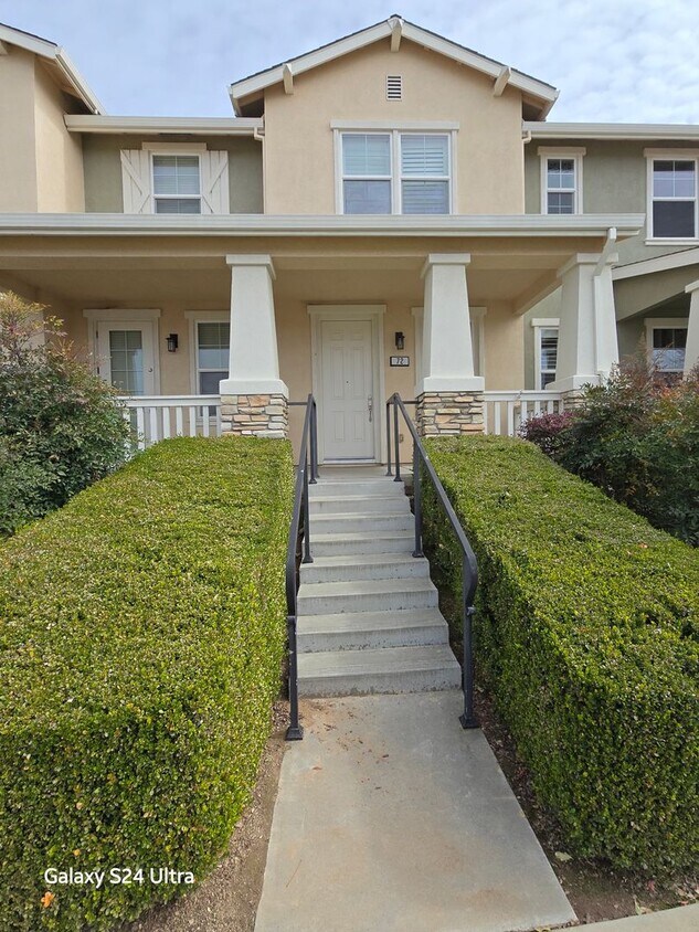 577 Clydesdale Dr, Oakdale, CA 95361 House Rental in Oakdale, CA