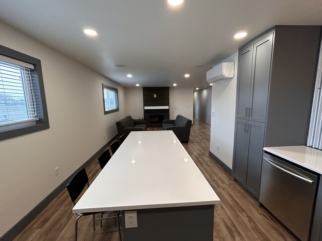 Photo du bâtiment - 2620 Alliance St