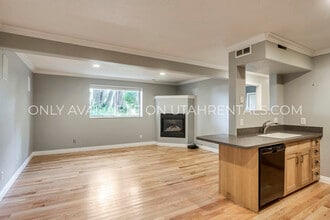 Building Photo - 151 S 1050 W
