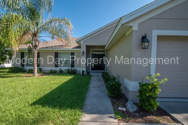Foto del edificio - Love Where You Live!!! SOLAR POWERED!
