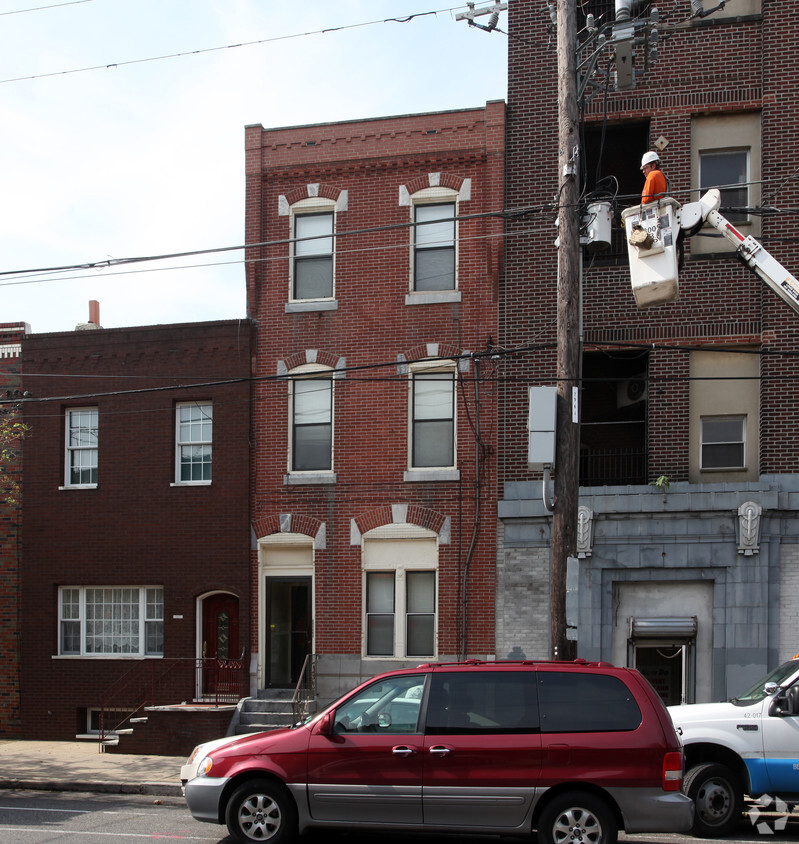 Foto del edificio - 1216 Snyder Ave