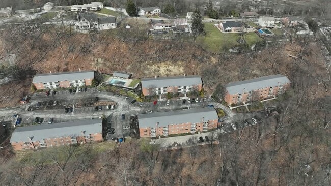  - White Oak Apartments