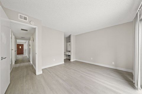 Foto del edificio - 918 S. Webster Ave.