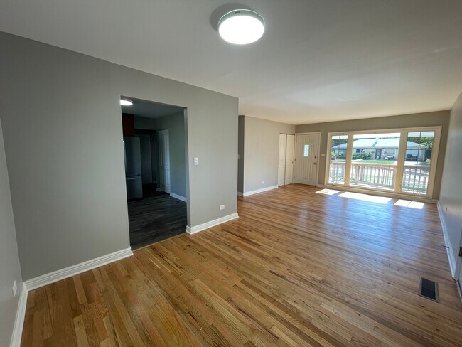 Foto del edificio - 190 Kingman Ln