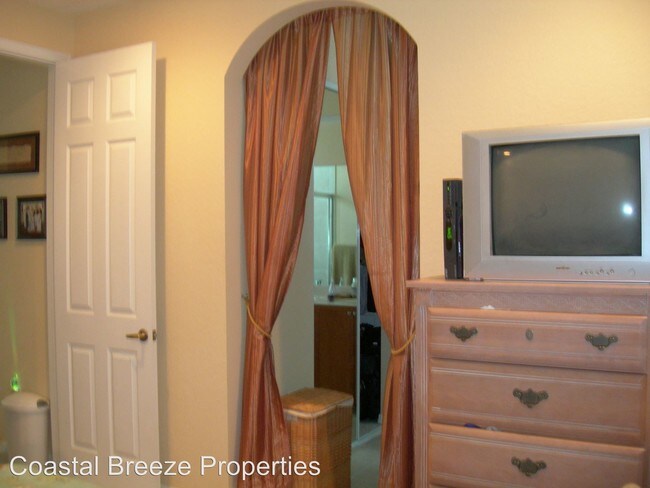 Building Photo - 212 Lake Monterey Cir