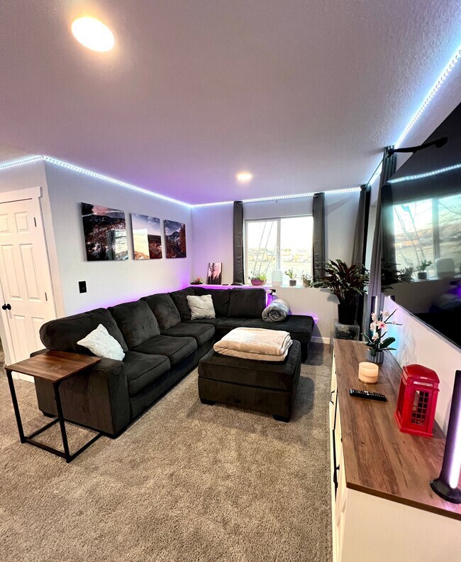 Foto del edificio - 2901 E 107th Ct