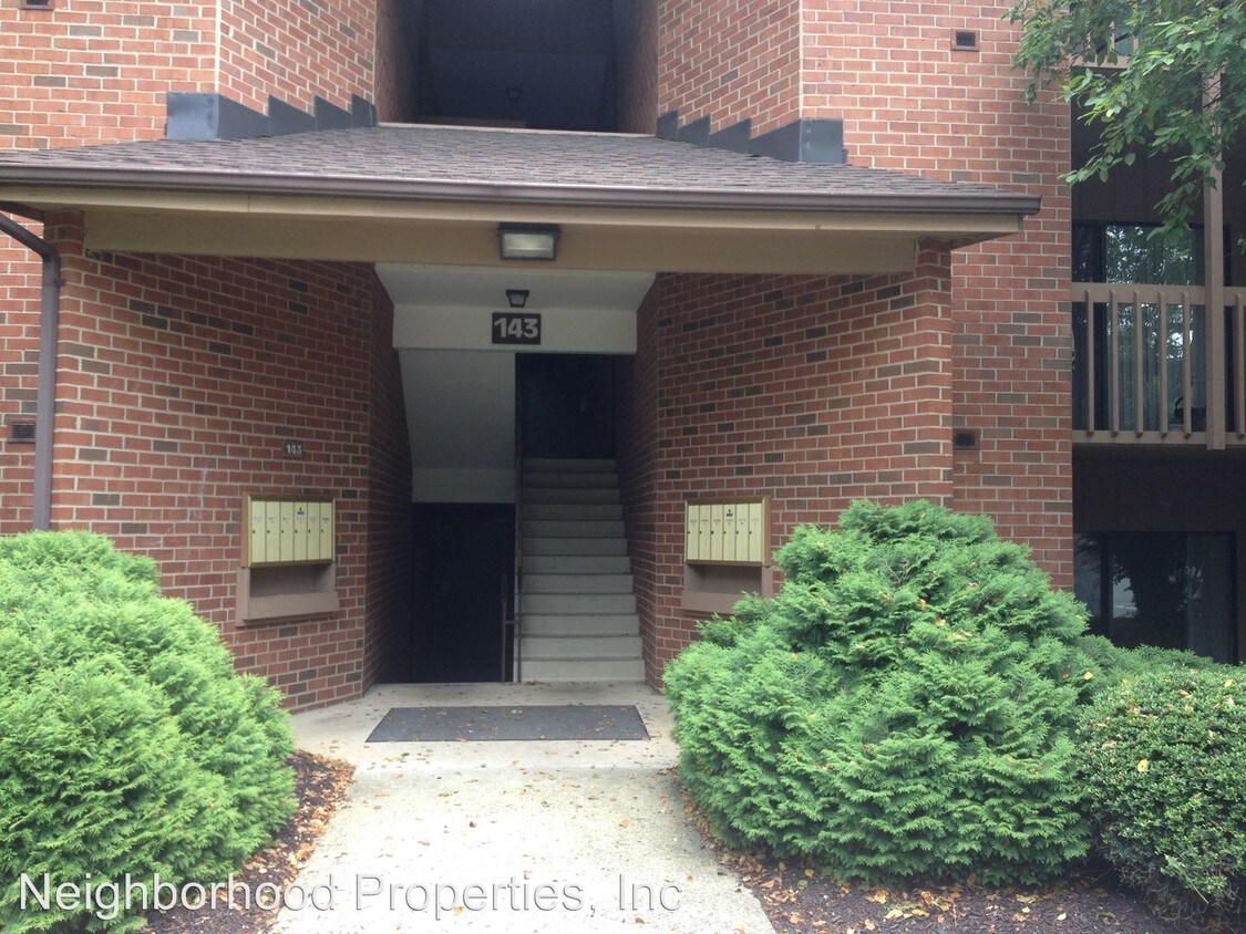 143 Green Turtle Ln Unit Apt 04, Charlottesville, VA 22901 Condo for