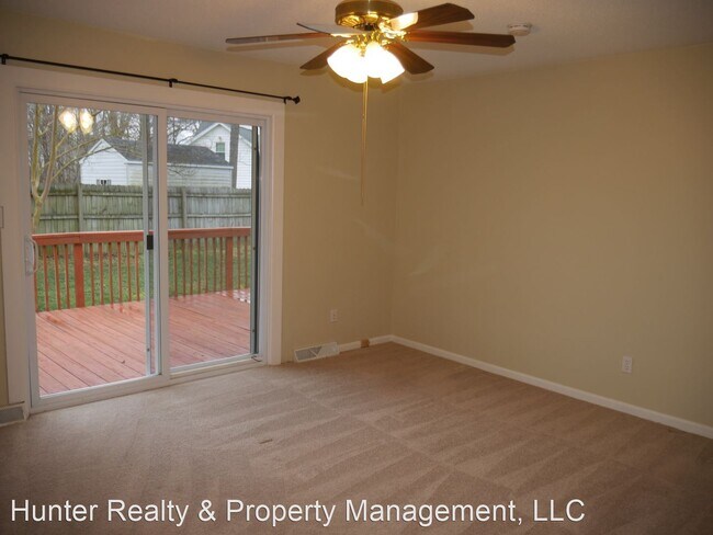 Foto del edificio - 3 br, 2 bath House - 320 Century Blvd