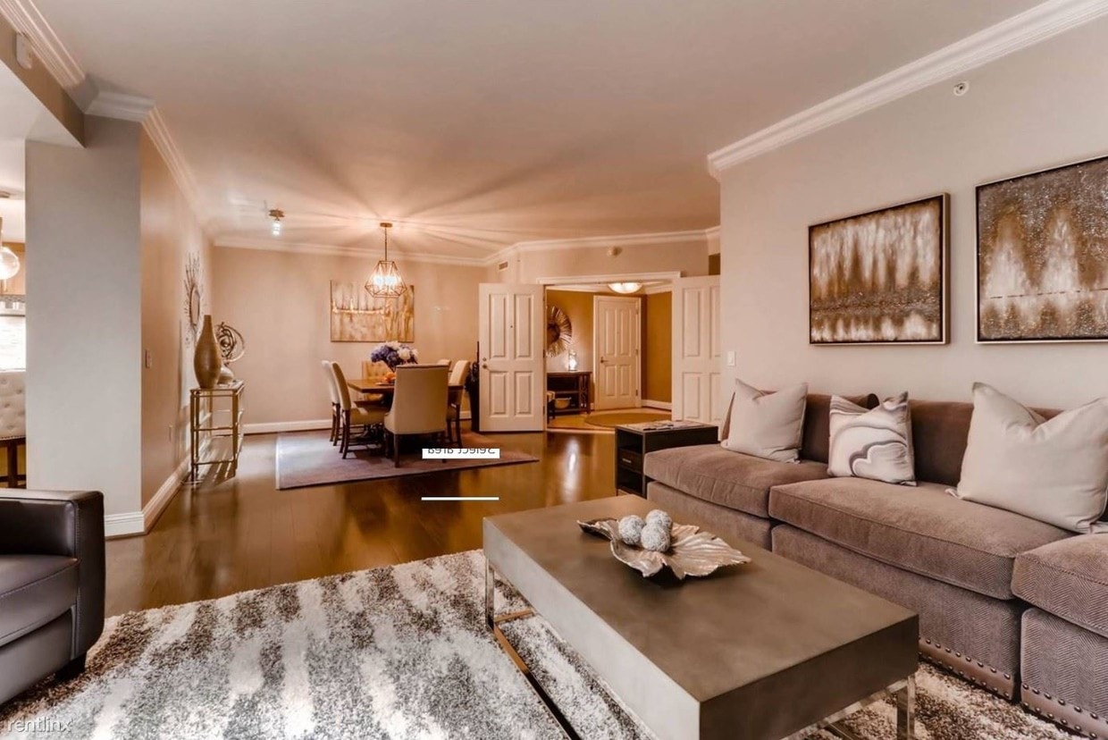 Primary Photo - 2 br, 2 bath Condo - 530 Cliff Dr # R-2