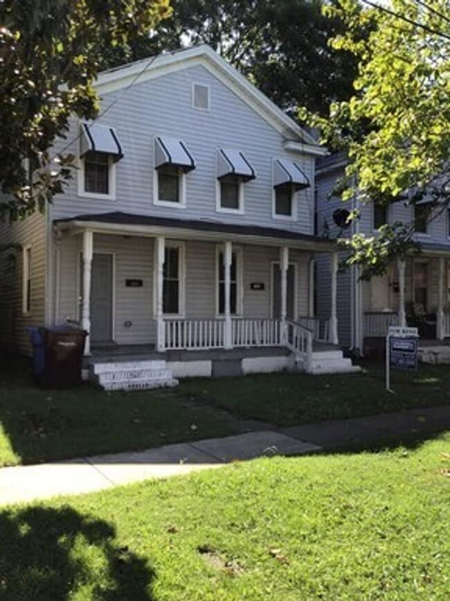 Building Photo - 1037 Jackson Ave