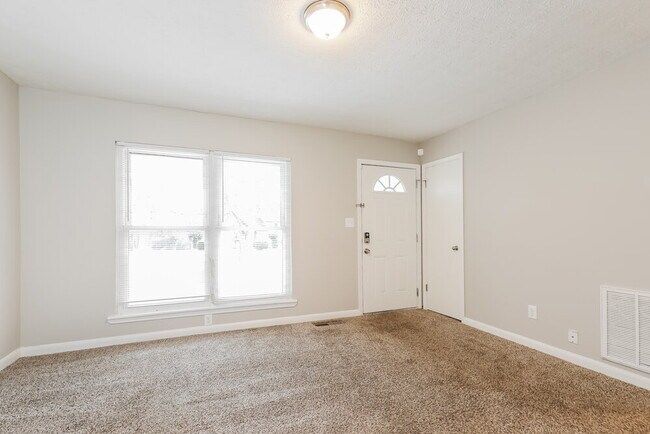 Foto del edificio - 8721 W Bourne Dr