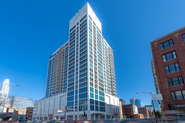 Building Photo - 757 N Orleans St