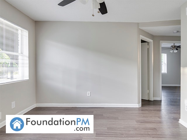 Building Photo - 267 Greenlaw Ave