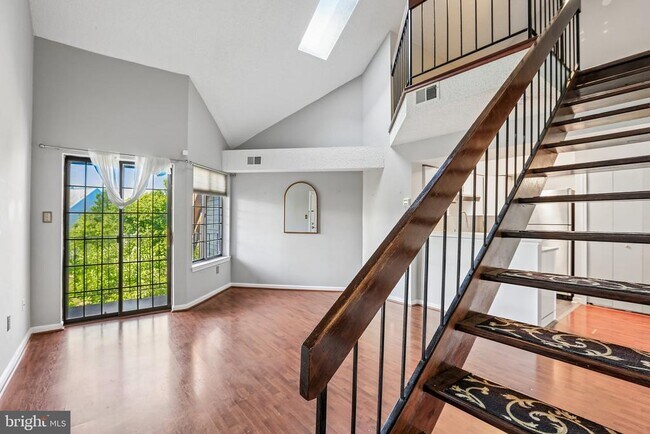 Foto del edificio - 14122 Lauren Ln