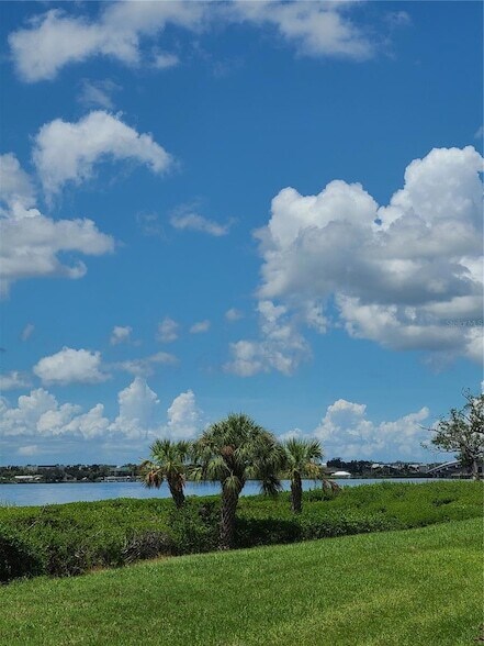 Building Photo - 1030 Tidewater Shores Loop