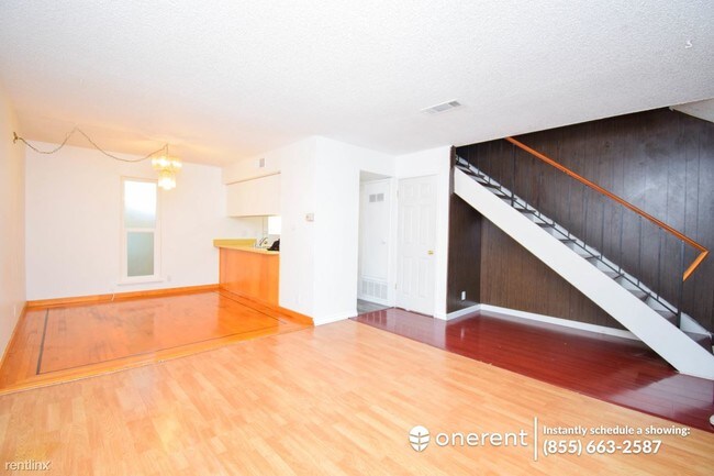 Building Photo - 5625 Evergreen Ter
