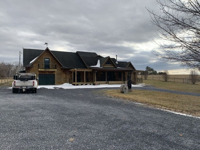 Foto del edificio - 13238 Plains Mill Rd