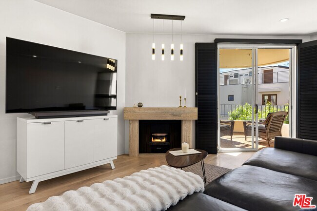 Foto del edificio - 245 Main St