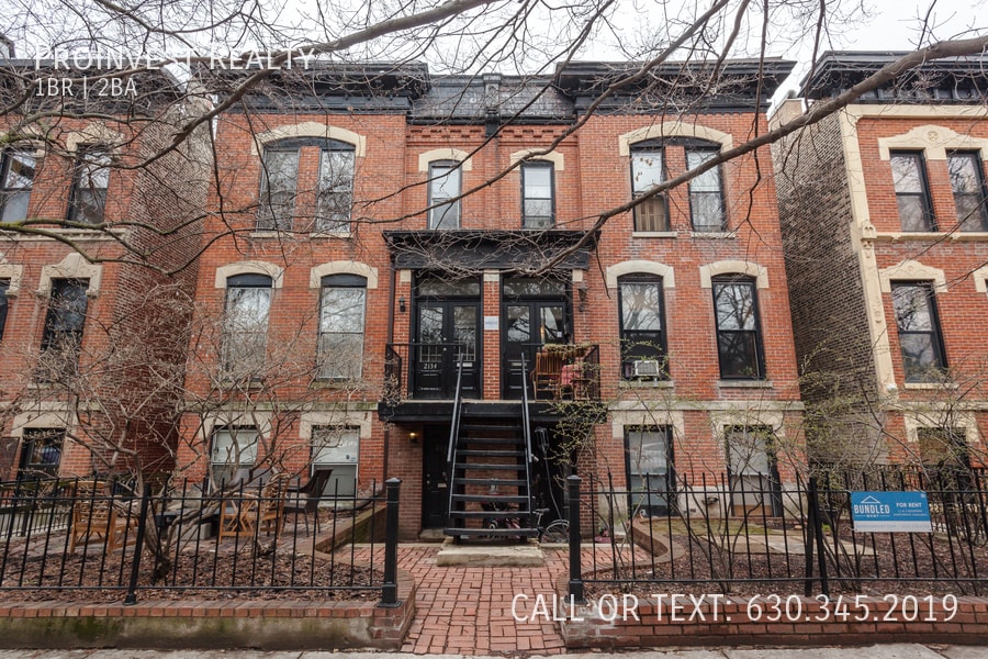 Primary Photo - 2134 N Bissell St