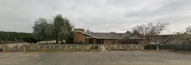 Primary Photo - 14721 E Tulare Ave